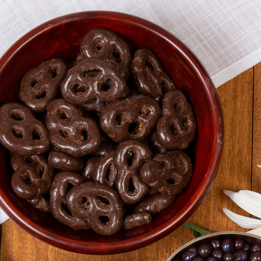 
                      
                        Milk Chocolate Covered Pretzels 500g
                      
                    